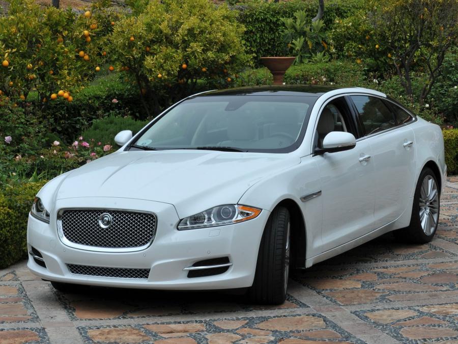  Jaguar XJL 2010 года  (US) (фото 19 из 41)